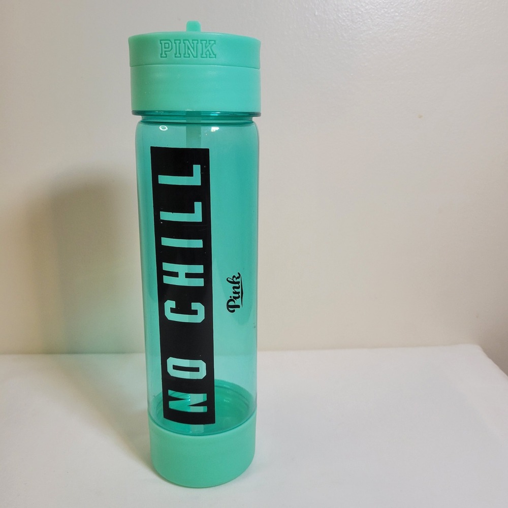 Victorias Secret PINK No Chill Water Bottle Mint Green 24 oz Flip Straw Lid